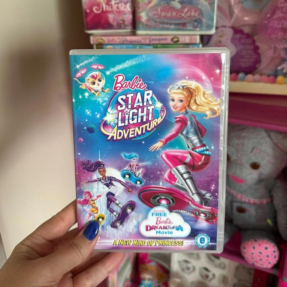 BARBIE STAR‎ LIGHT ADVENTURE DVD